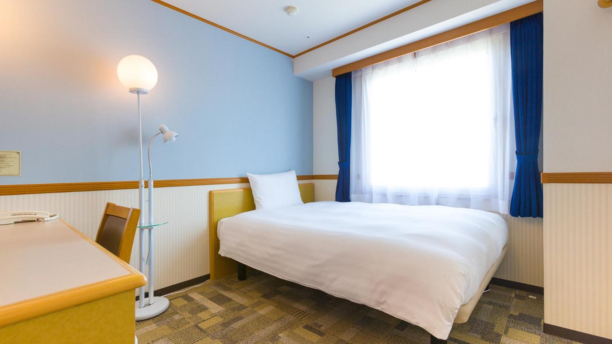 Toyoko Inn Tokyo Eki Shin Ohashi Mae Buitenkant foto